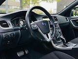 Volvo V60 2.0D 5VÁLEC AUT SERVISKA TAŽNÉ - náhled 26