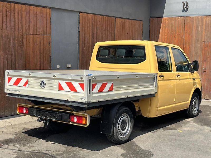 Volkswagen Transporter (2017) 2.0TDi DOKA 6míst - DPH - fotka 5 z 18
