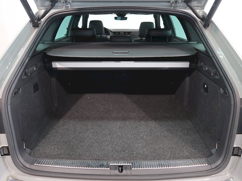 Škoda Superb (2023) iV SPORTLINE 1.4TSI 160KW DSG - fotka 45 z 48