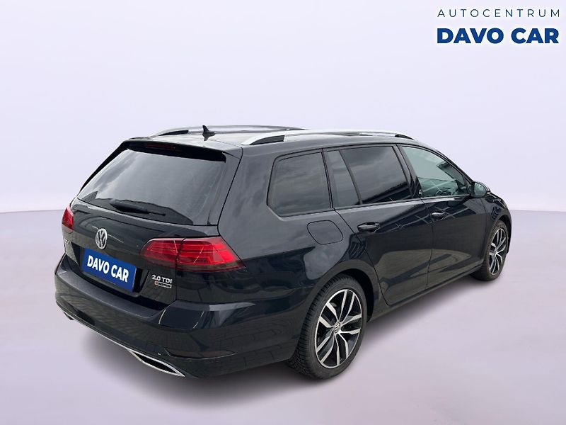Volkswagen Golf 2.0 TDI 110KW 4Motion DSG - fotka 5 z 12