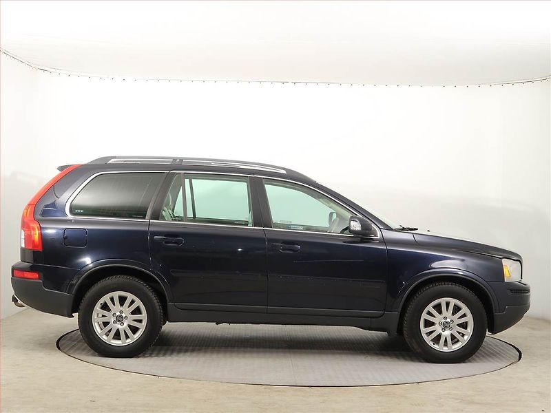 Volvo XC90 (2006) D5, 4X4, Tažné, v provozu - fotka 6 z 12