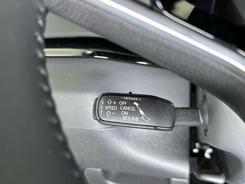 Škoda Karoq Top Selection - fotka 23 z 29