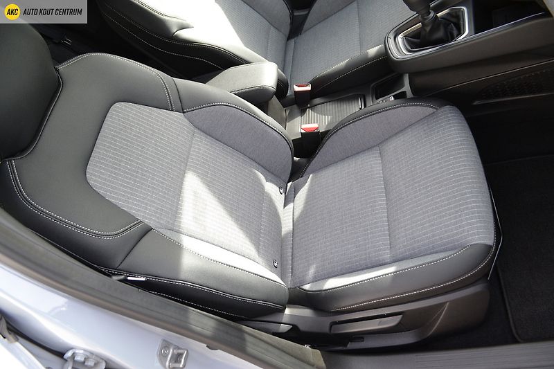 Renault Clio Techno TCe 90 - fotka 13 z 49