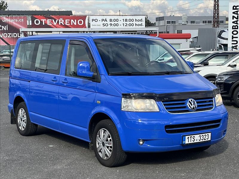 Volkswagen Caravelle 2,5 TDI - fotka 3 z 29