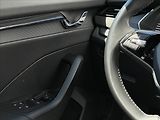Škoda Octavia 2,0 TDI Combi Ambition Plus - náhled 14