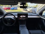 Tesla Model Y Standrart Range LFP Tažné - náhled 12