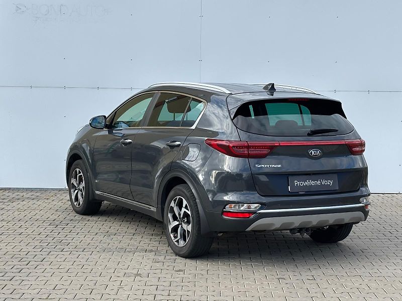 Kia Sportage 1,6 T-GDi Exclusive AWD - fotka 7 z 29