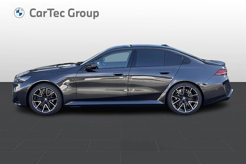 BMW M5 - fotka 4 z 10