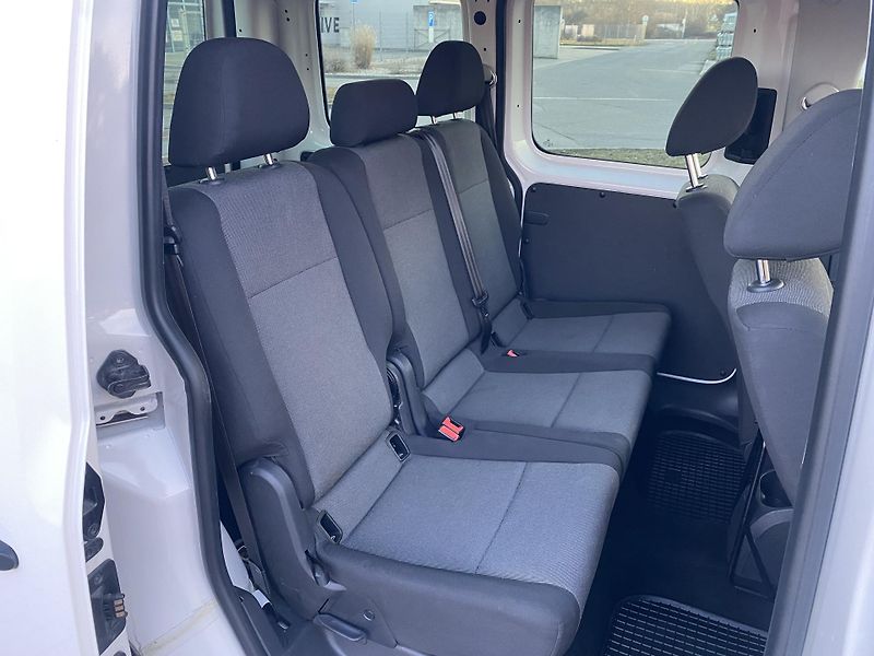 Volkswagen Caddy 2.0TDi,4MOTION, VÝB.STAV!! - fotka 30 z 45