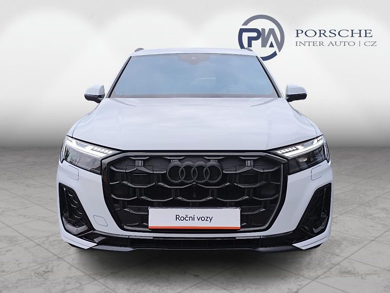 Audi Q7 3.0TDi 210kW S-line - fotka 3 z 26