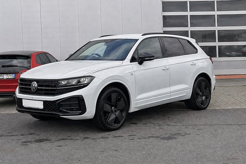 Volkswagen Touareg (2024) - fotka 3 z 44