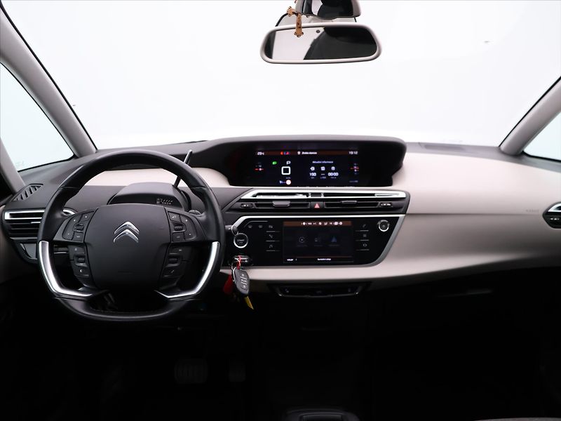 Citroën C4 Picasso 1,6 HDi 88kW Aut. Feel CZ - fotka 22 z 30