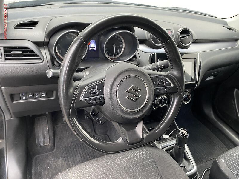 Suzuki Swift (2021) 1.2i Hybrid, Elegance - fotka 12 z 19