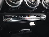 Mercedes-Benz Třídy A (2018) A 200 - náhled 19