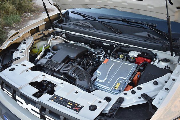 Motor v hybridní verzi, zdroj: Deník/Radek Pecák