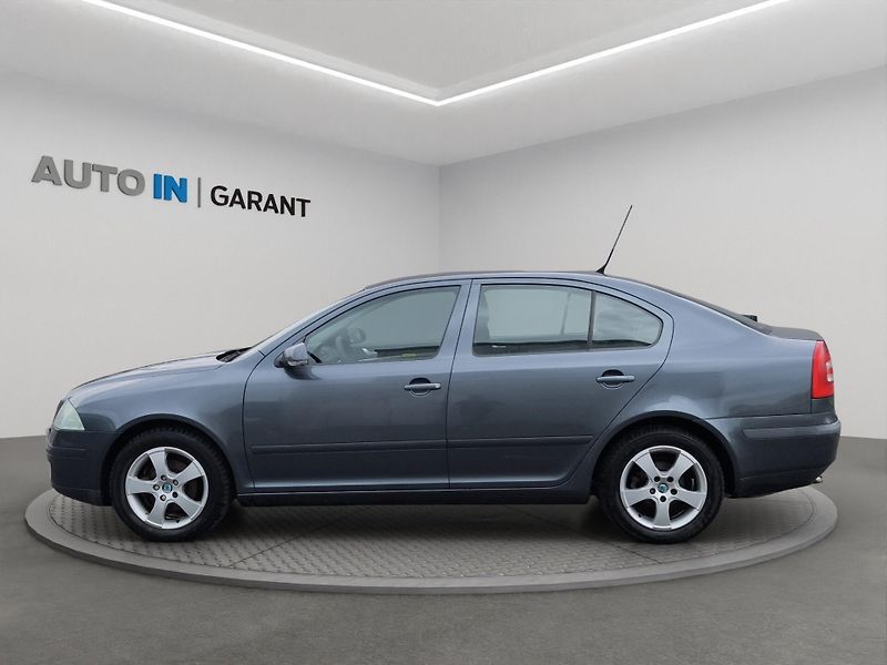 Škoda Octavia (2006) 1.9 TDi 77kW, ČR, 1. maj., Ser - fotka 8 z 22