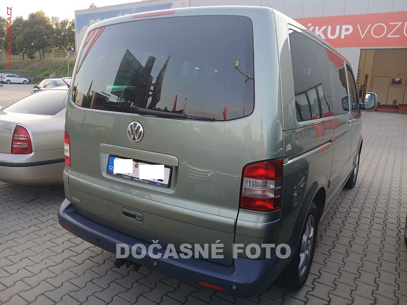 Volkswagen Multivan (2005) 2.5TDi, ČR, CRUISE, STK3/28 - fotka 2 z 3