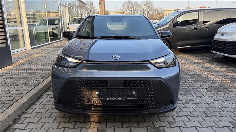 Toyota Aygo 1,5 Active - fotka 2 z 19