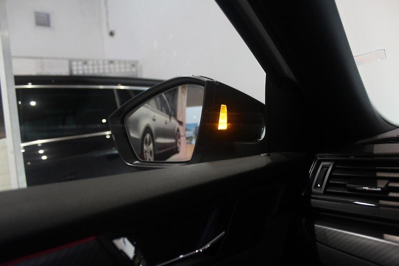 Škoda Superb (2020) 2.0TDI DSG SportLine Display - fotka 35 z 35