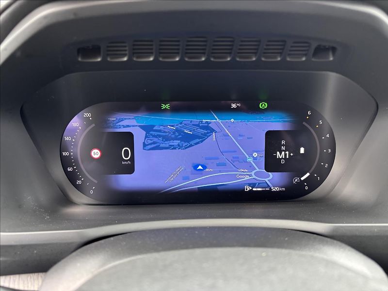 Volvo XC90 2,0 B5 AWD Plus Dark - fotka 28 z 46