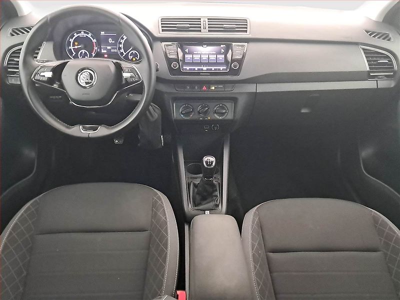 Škoda Fabia (2021) 1.0 TSI, ČR,1.maj, Tempomat - fotka 8 z 17
