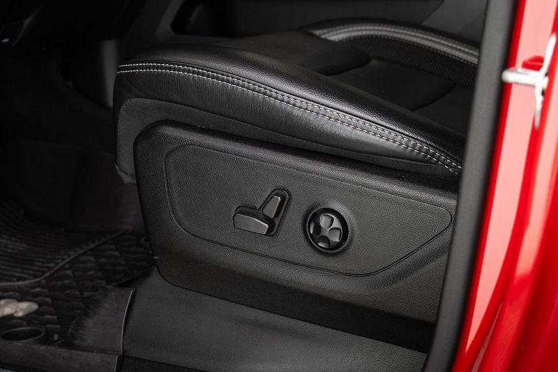 Dodge Ostatní TRX/Harman Kardon/360 - fotka 8 z 29