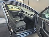 Volkswagen Passat 2.0 TDI 103kW,TEMPOMAT,SERVIS - náhled 29
