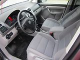 Volkswagen Touran (2006) 1.4TSi, autoAC, temp - náhled 9