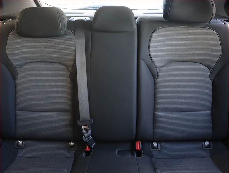 Hyundai i30 (2020) Comfort 1.5 DPI, Serv.kniha - fotka 10 z 18