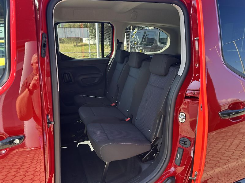 Fiat Qubo L (2026) Maxi - Icon 1,5 130k MT6-7míst - fotka 10 z 20