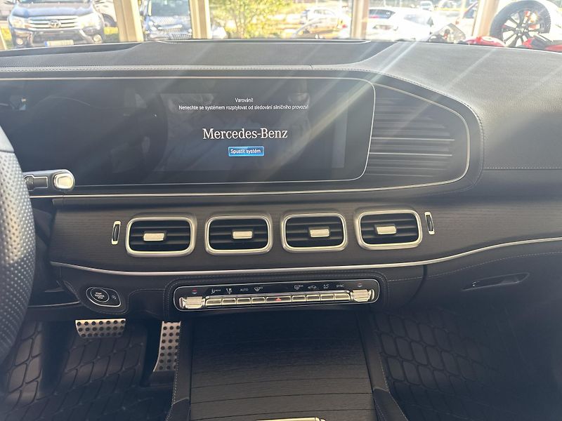 Mercedes-Benz GLE AMG 400 dMATIC - fotka 14 z 44