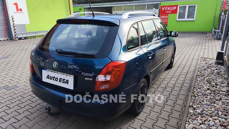 Škoda Fabia (2012) 1.2 TSi, ČR, servis.kniha - fotka 2 z 3