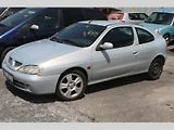 Renault Mégane z roku 2001 stojí jen šest tisíc. 179 000 kilometrů má na tachometru