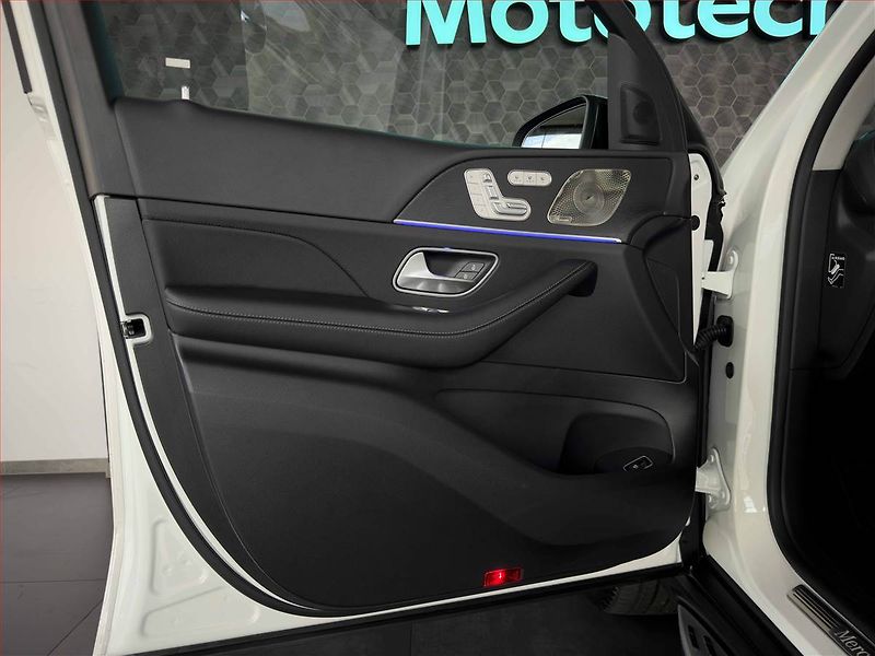 Mercedes-Benz GLS (2025) 450 d 4MATIC - fotka 12 z 24