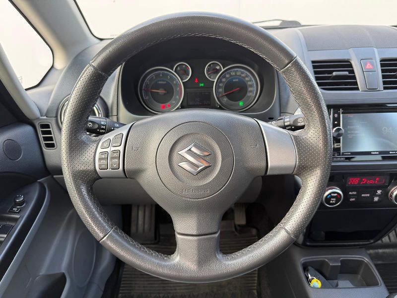 Suzuki SX4 1.6 VVT GLX 4x4 NAVI SE - fotka 14 z 30