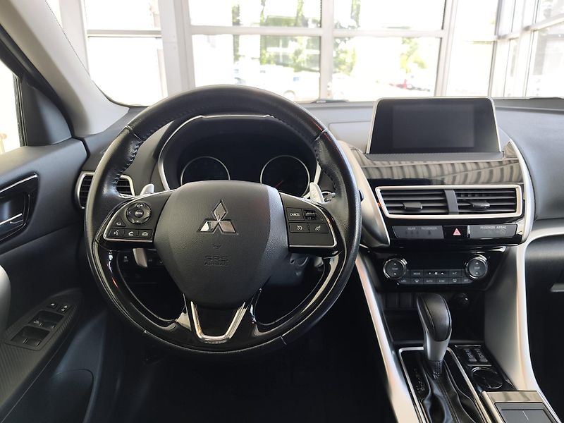 Mitsubishi Eclipse Cross (2019) 1.5T-MIVEC 120kW AT - fotka 11 z 22