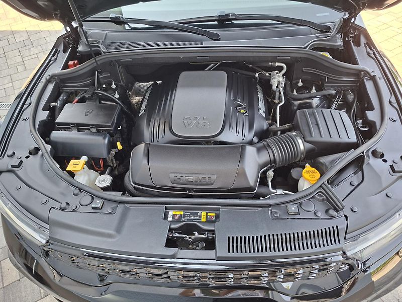 Dodge Durango (2023) 5,7L4x4, Max výbava, REZERVACE - fotka 32 z 37