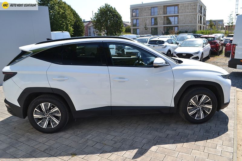 Hyundai Tucson 1.6CRDi SMART - fotka 6 z 55