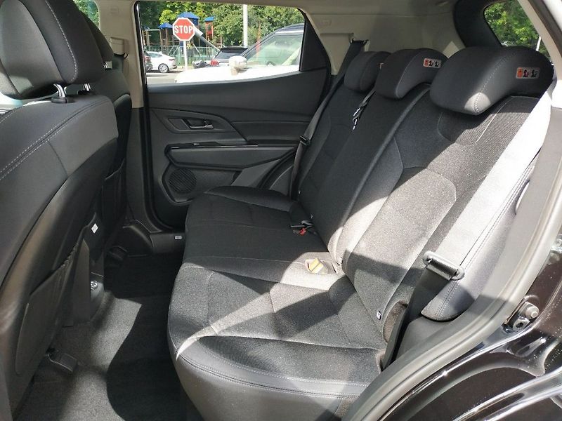 KGM Korando 1.5T, SMART,2WD, AT, SKLADEM - fotka 14 z 35