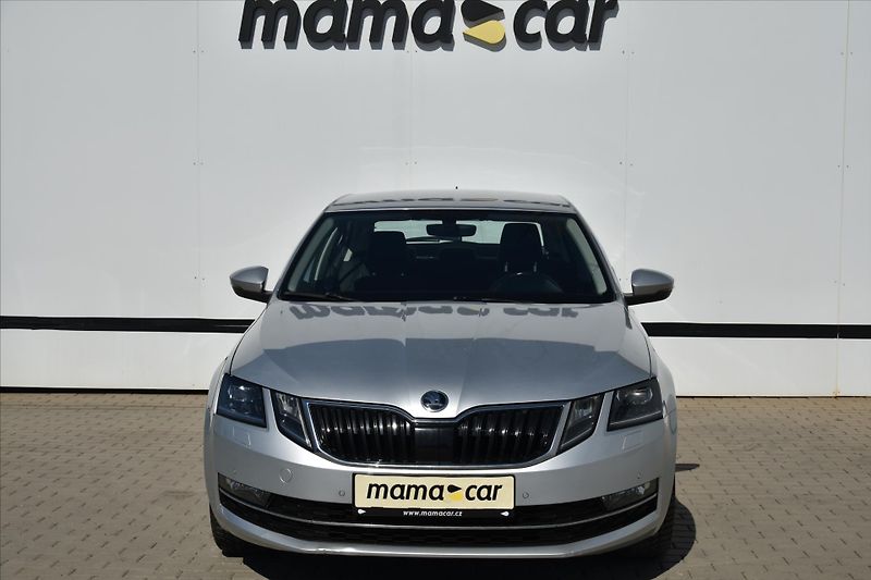 Škoda Octavia 1.8 TSI 132kW DSG STYLE LED ČR - fotka 2 z 23