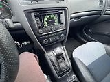 Škoda Octavia (2012) DSG 2,0 TDI 125 KW FACE PĚKNÁ - náhled 26