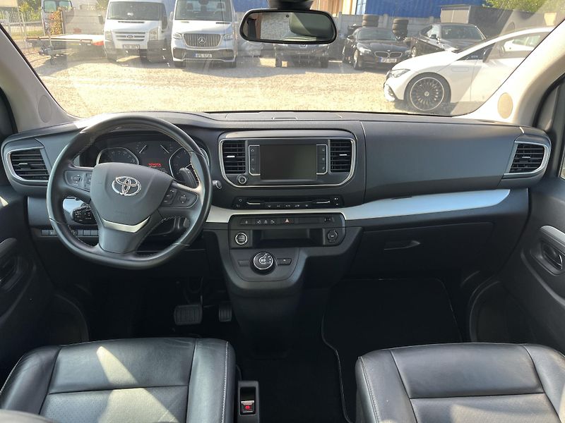 Toyota ProAce Verso (2021) 2.0D 130Kw Webasto Panorama - fotka 22 z 25