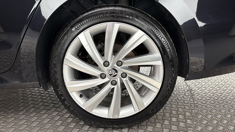Škoda Octavia 1.5 TSI E-Tec DSG Style - fotka 19 z 25