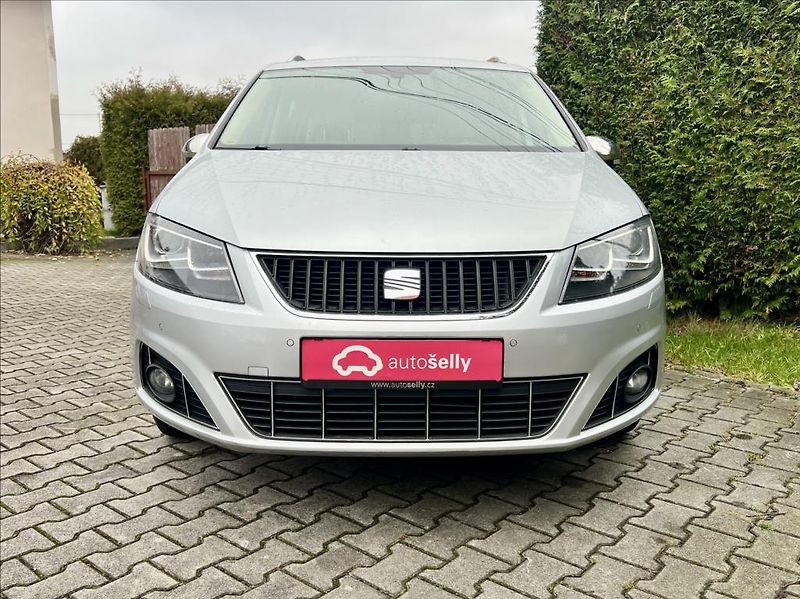 Seat Alhambra 2,0 TDi / STYLE / DSG / 7-míst - fotka 8 z 44