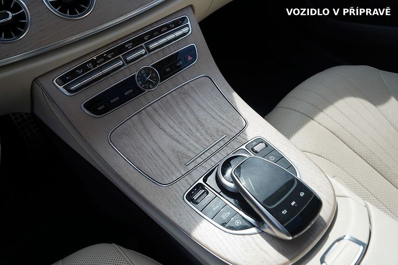 Mercedes-Benz CLS 400d AMG/4Matic/Burmester/ SER - fotka 11 z 13