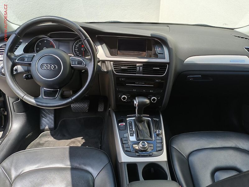 Audi A4 Allroad (2012) 3.0 TDi quattro, AT, bixen - fotka 8 z 20