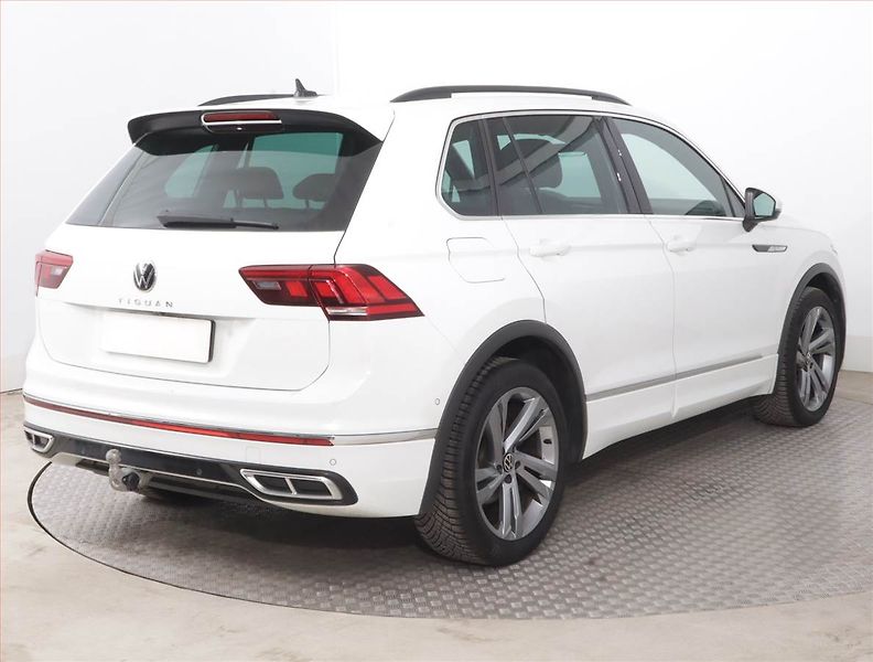 Volkswagen Tiguan (2023) R-Line 2.0 TDI - fotka 5 z 17