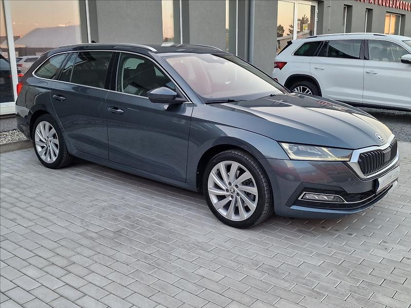 Škoda Octavia 1.4 TSI iV 150kW DSG Style,ČR - fotka 2 z 48