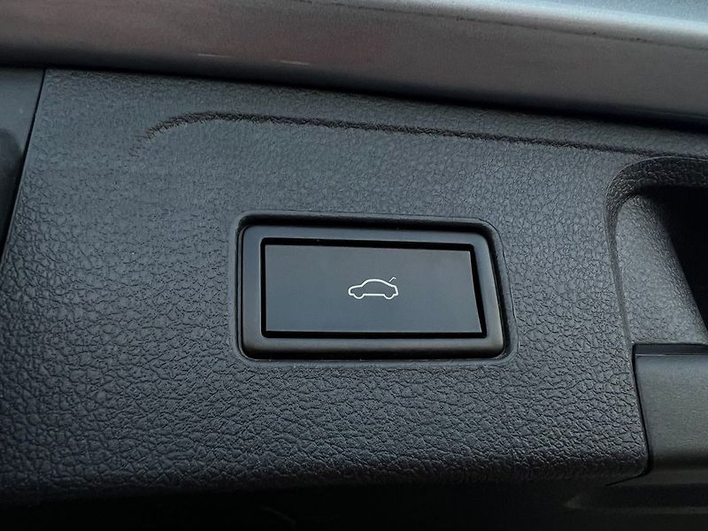 Volkswagen Passat (2020) 2.0 TDI-DSG-ELEGANCE - fotka 47 z 49