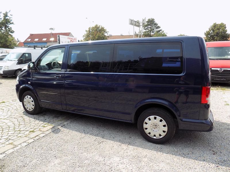Volkswagen Caravelle 2,0 TDI 103 KW COMFORT NAVI - fotka 14 z 45